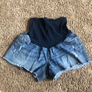 Oh Baby by Motherhood maternity XL shorts.